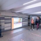 Кристалайт на станции метро 