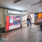 Кристалайт на станции метро 