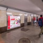 Кристалайт на станции метро 
