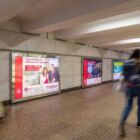 Кристалайт на станции метро 