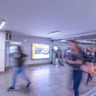 Кристалайт на станции метро 
