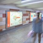 Кристалайт на станции метро 
