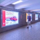 Кристалайт на станции метро 