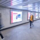 Кристалайт на станции метро 