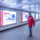 Кристалайт на станции метро 
