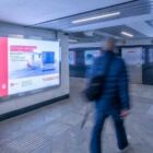 Кристалайт на станции метро 