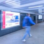 Кристалайт на станции метро 