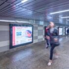 Кристалайт на станции метро 