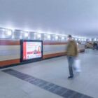 Кристалайт на станции метро 