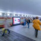 Кристалайт на станции метро 