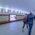 Кристалайт на станции метро 