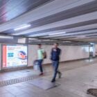 Кристалайт на станции метро 