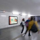 Кристалайт на станции метро 