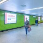 Кристалайт на станции метро 