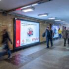 Кристалайт на станции метро 