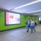Кристалайт на станции метро 