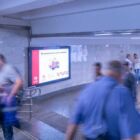 Кристалайт на станции метро 