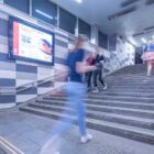 Кристалайт на станции метро 