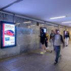 Кристалайт на станции метро 