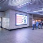 Кристалайт на станции метро 