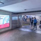 Кристалайт на станции метро 