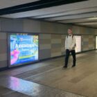 Кристалайт на станции метро 