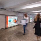 Кристалайт на станции метро 