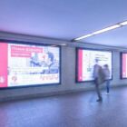 Кристалайт на станции метро 