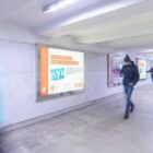 Кристалайт на станции метро 