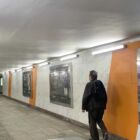 Кристалайт на станции метро 