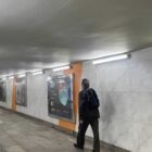 Кристалайт на станции метро 