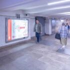 Кристалайт на станции метро 