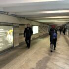Кристалайт на станции метро 
