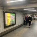 Кристалайт на станции метро 
