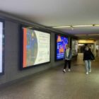 Кристалайт на станции метро 