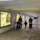Кристалайт на станции метро 
