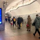 Кристалайт на станции метро 
