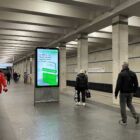 Кристалайт на станции метро 