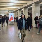 Кристалайт на станции метро 