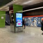 Кристалайт на станции метро 