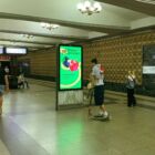 Кристалайт на станции метро 