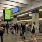 Кристалайт на станции метро 