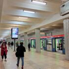 Кристалайт на станции метро 