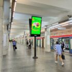 Кристалайт на станции метро 