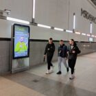 Кристалайт на станции метро 
