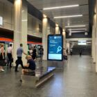 Кристалайт на станции метро 
