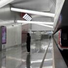 Кристалайт на станции метро 