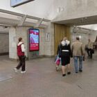 Кристалайт на станции метро 
