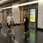 Кристалайт на станции метро 