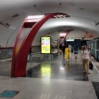 Кристалайт на станции метро 